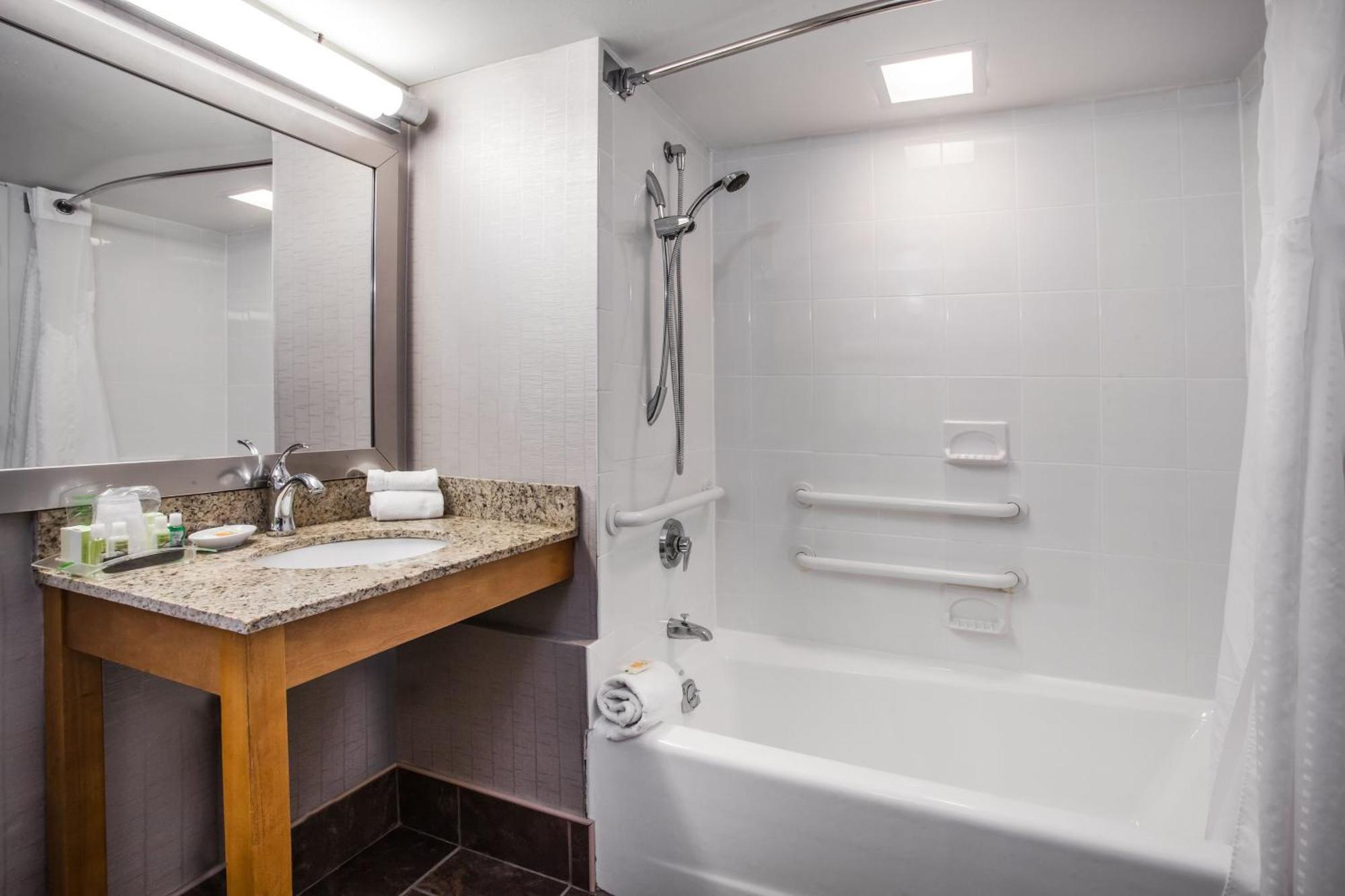 Holiday Inn Saratoga Springs By Ihg Chambre photo